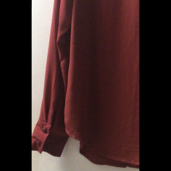 🌟DKR & Co Button Up Chiffon Blouse - Picture 6 of 7